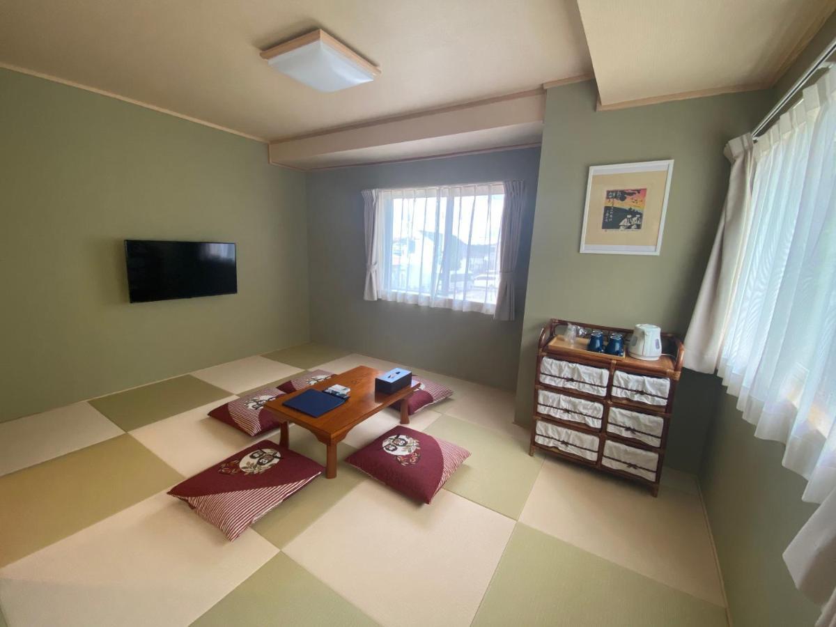 Отель Shirahama No Yado Ran Экстерьер фото